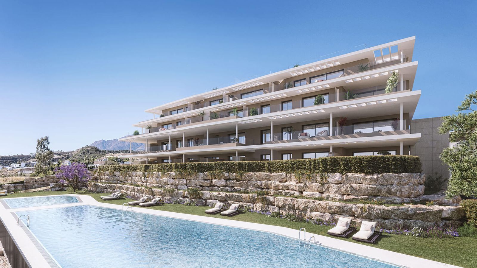 3 Bed Middle Floor Apartment in Estepona in Estepona — Appartement